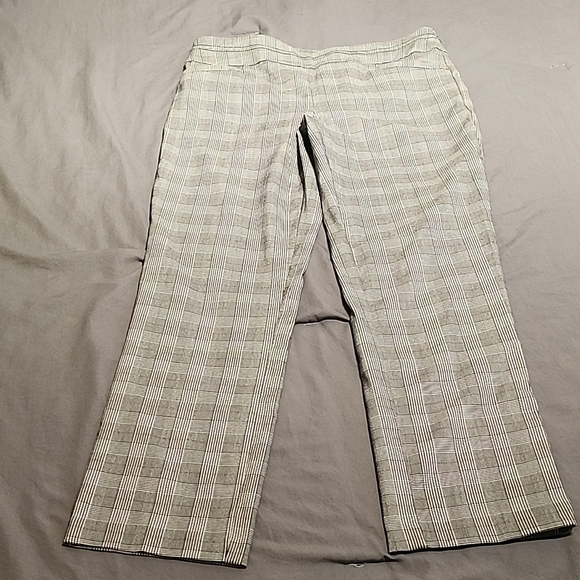 Apt. 9 Pants - Apt. 9 Women's Gray Plaid Pants